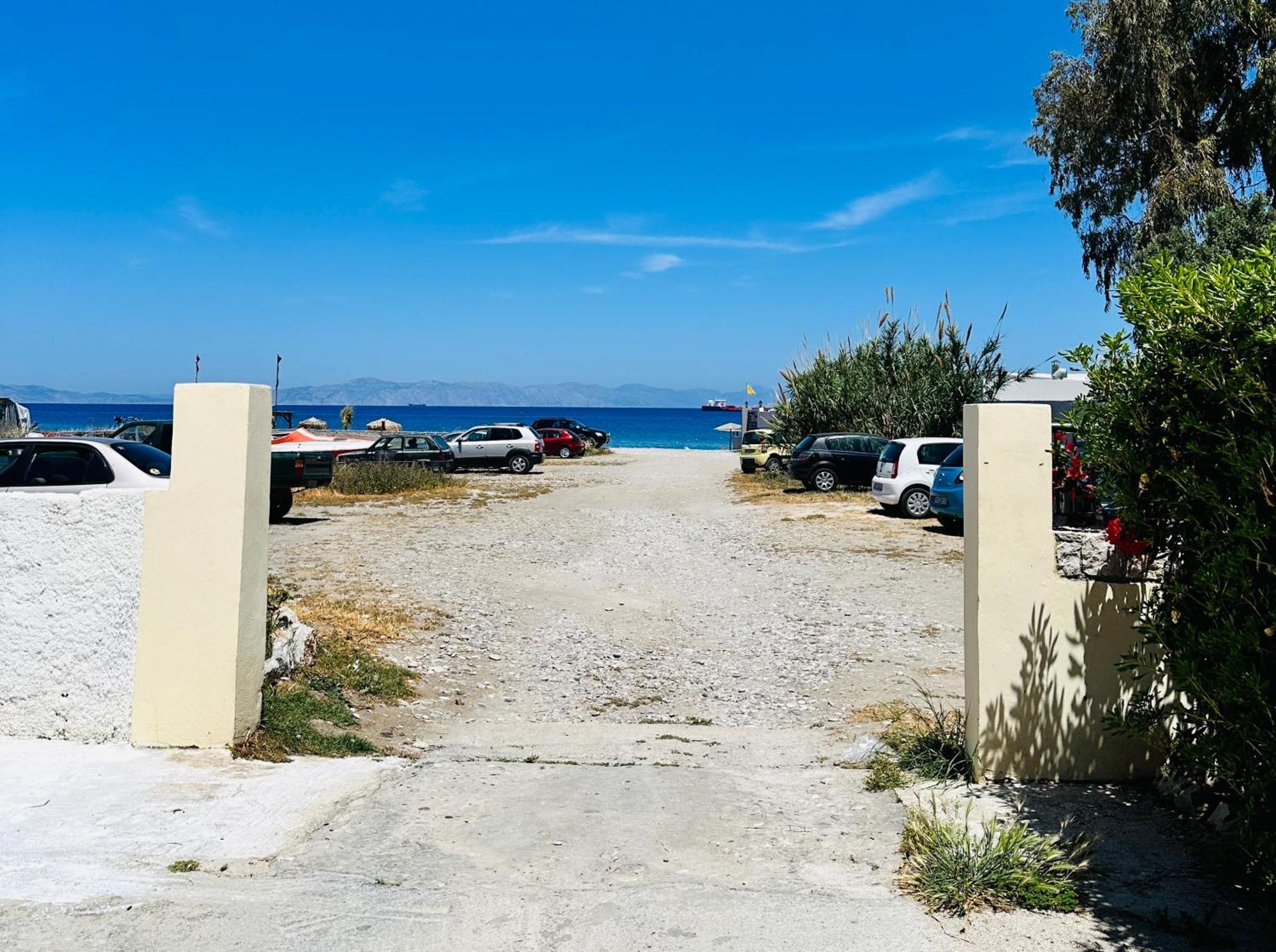 Seaside Deluxe Apartment Ialysos  Exteriér fotografie